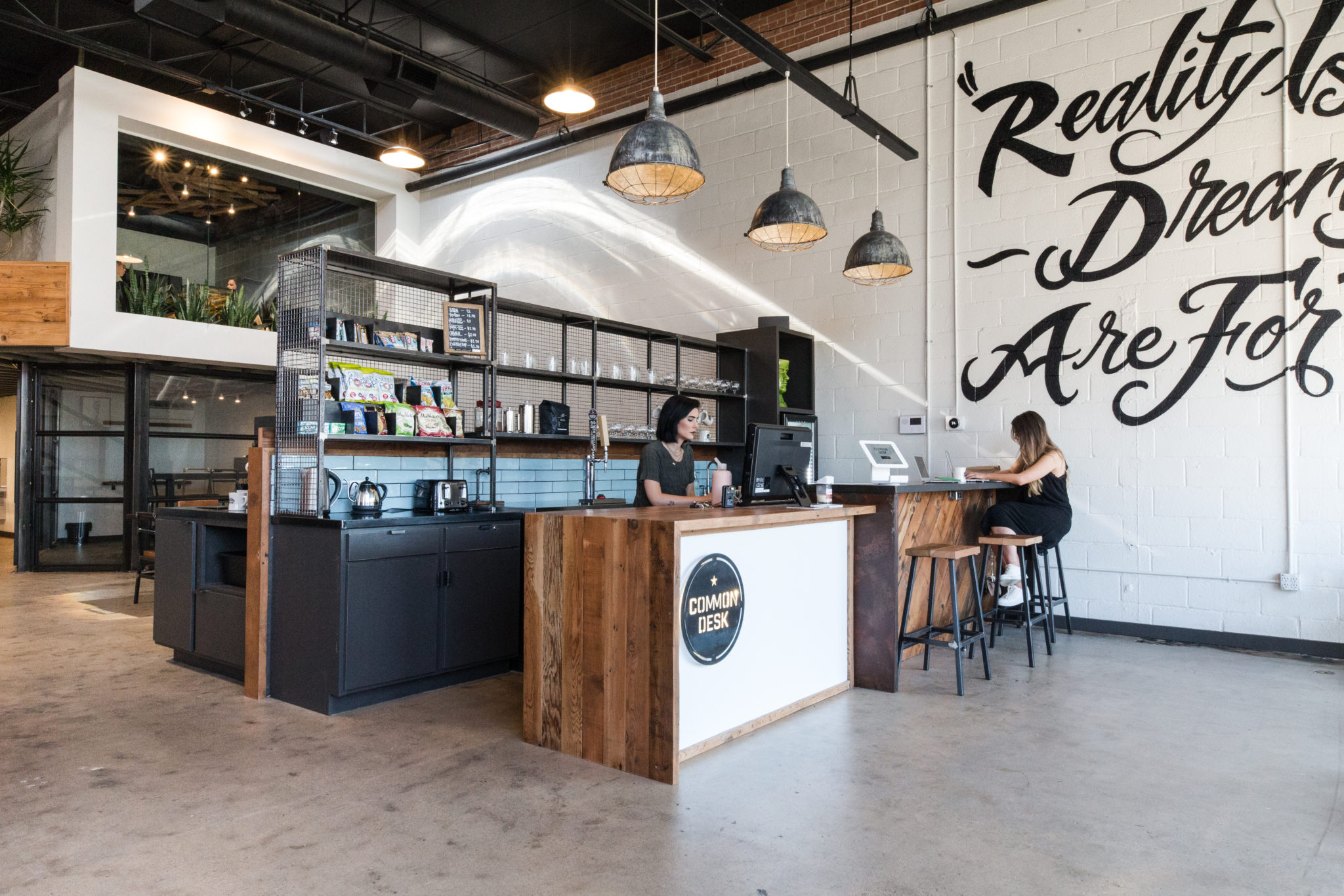 COMMON DESK – DEEP ELLUM