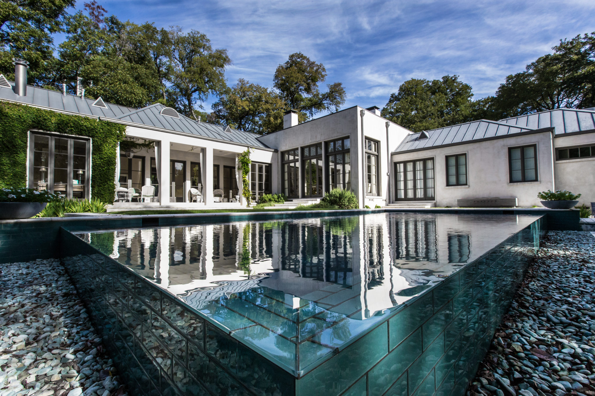 FIRST CLASS POOLS & SPAS